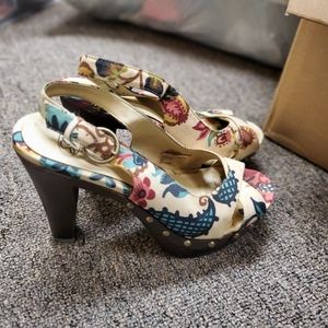 Jessica Simpson Heels